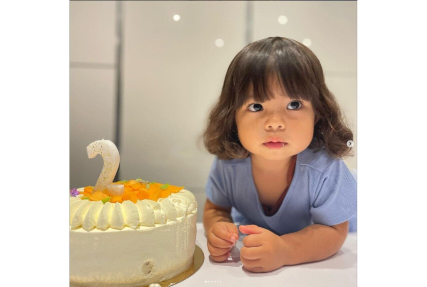 7055044252_486616_a64f3931029d5e2cf008b51795548f0f.jpg 일본 흑인계 혼혈 어린이 자매
