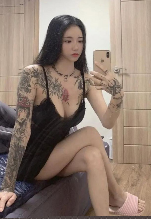 마왕형이 좋아하는 문신녀