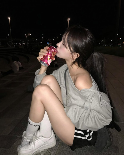 냥냥이 같아~