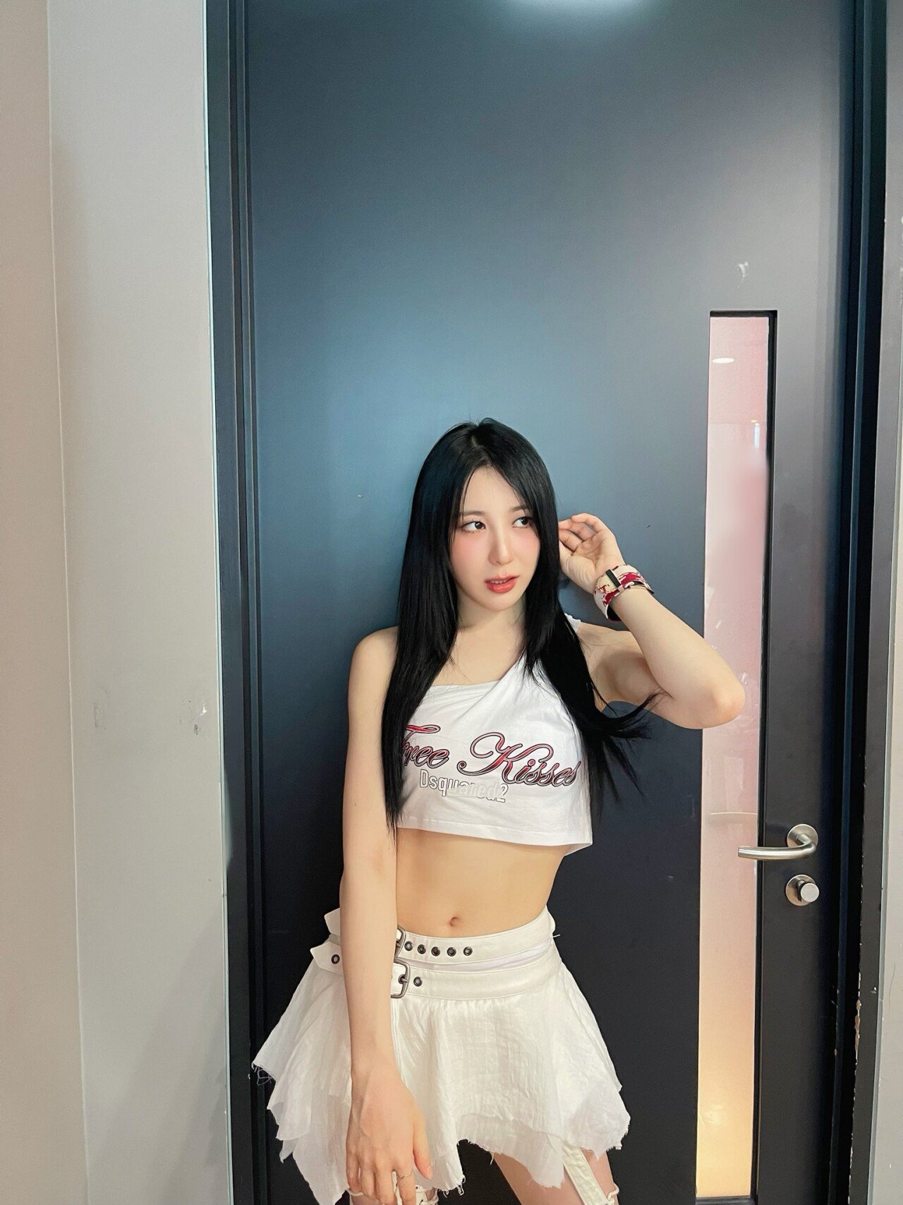 GRyl7WkacAUKzwq.jpg 이채연 [#CHAEYEON_pic] 24.07.06 쇼! 음악중심